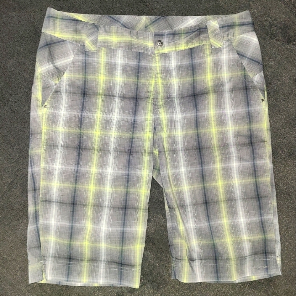 Columbia‎ grt Women's High Rise Plaid Bermuda Activewear Shorts Size 12